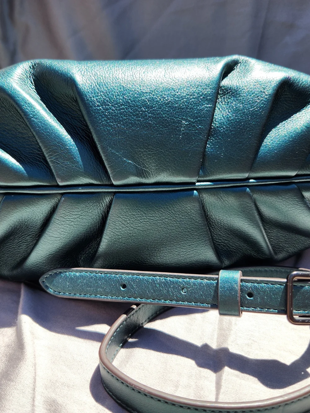 Coach Teal Metallic Leather Kiss-Lock Clutch - Picture 8 of 16